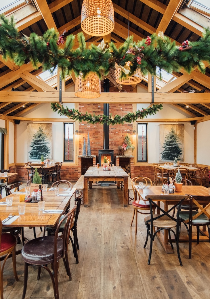 The Cricketers, Christmas 22 070